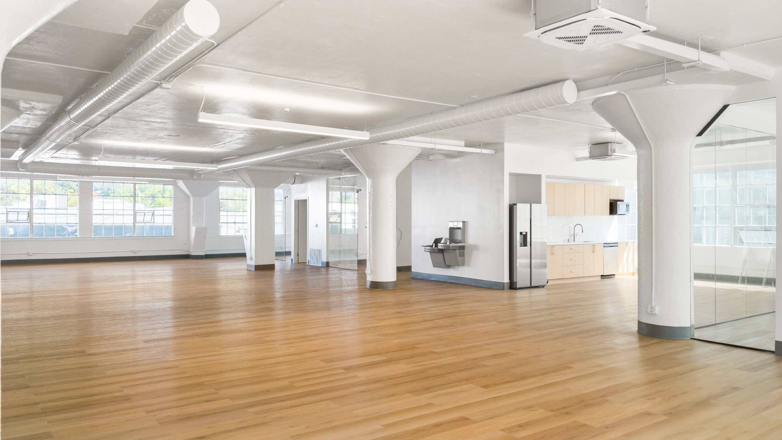 Finished second-floor suite at Brannan St